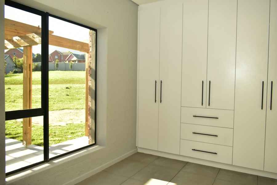 4 Bedroom Property for Sale in Cherry Creek Country Estate Western Cape